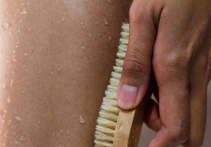 exfoliation brush